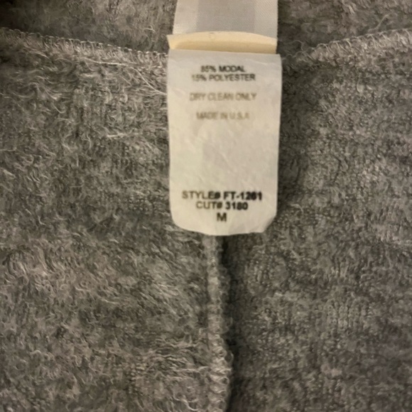 Freeloader Light Gray  Cardigan w/ fleece inside - Picture 3 of 11